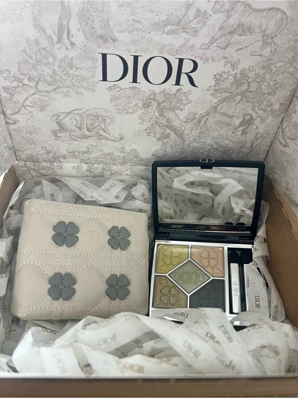 Dior Charmed Green Eyeshadow Palette with Clover Quilted Case